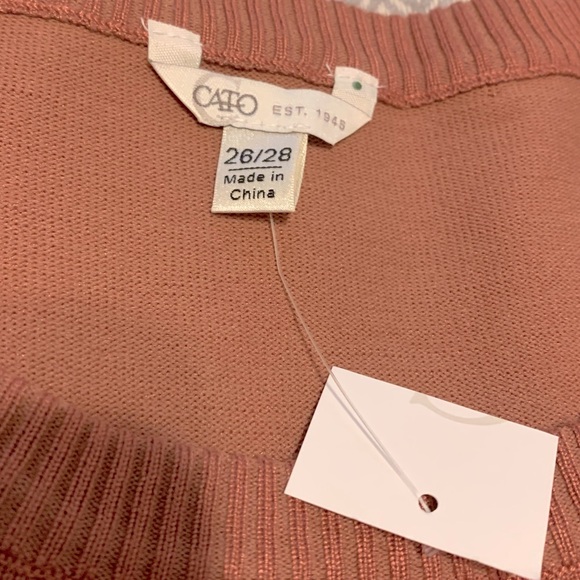 NWT! Cato gorgeous sweater. Sheer sleeves with wide ribbed cuffs. Size 26/28. - Picture 5 of 6